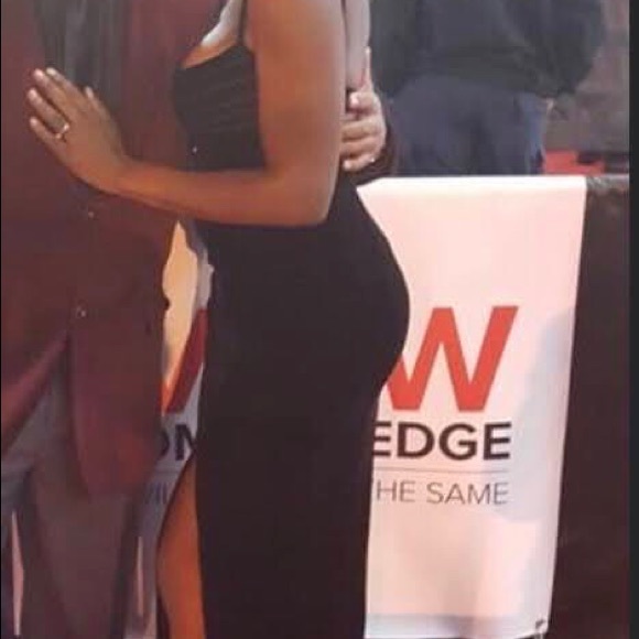 Sexy Velvet Black Dress - Picture 4 of 4